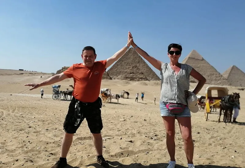 Nasi goście w Gizie. Wyieczka z Sharm, Marsa Alam i Hurghady.