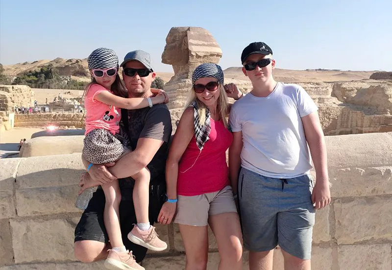 Nasi Goście ze Sfinksem. Wycieczka do Kairu z Hurghady, Marsa Alam i Sharm.