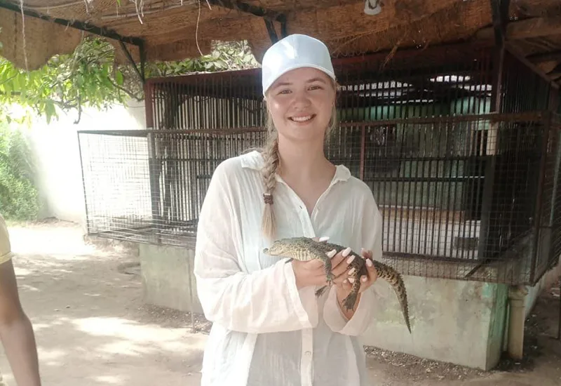 Bananowa wyspa to spotkanie z plantacją egzotycznych owoców i zwierzętami. Wycieczka do Luksoru z Hurghady i Marsa Alam.