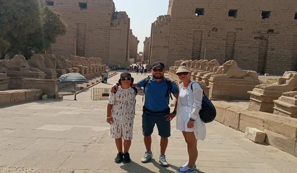 Świątynie w Karnaku. Wycieczki do Luksoru z Hurghady i Marsa Alam są szansą na odwiedzenie tego miejsca.