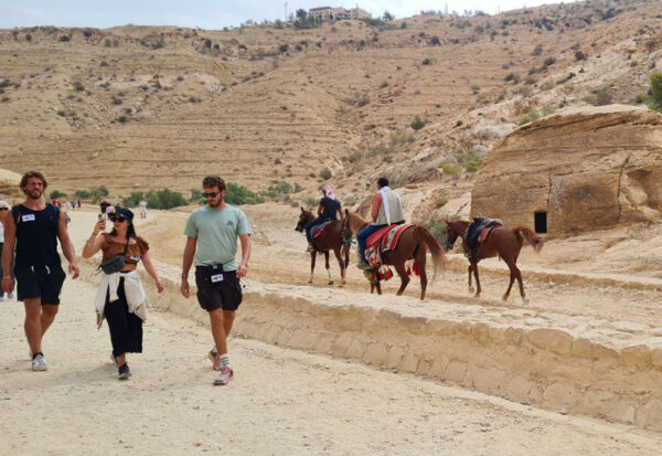 Petra- Jordania. Starożytne miasto ukryte za wąwozem. Wycieczka z Sharm el Sheikh.