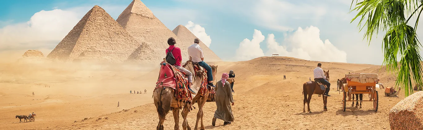 Giza - piramidy. wycieczki do Kairu z Hurghady, Sharm i Marsa Alam.